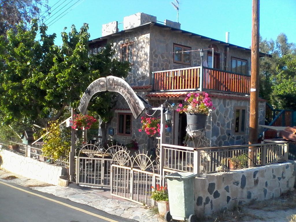 Miltos Apartment Argaka Exterior photo